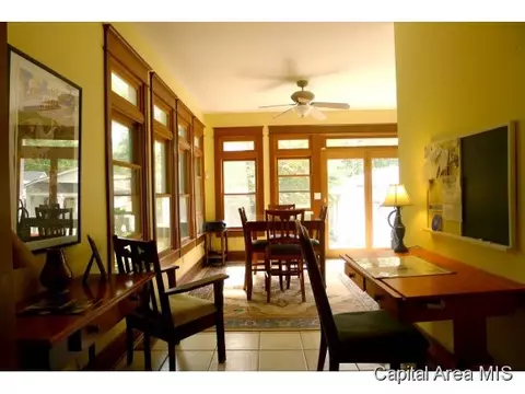 1601 S Holmes, Springfield, IL 62704 photo 4