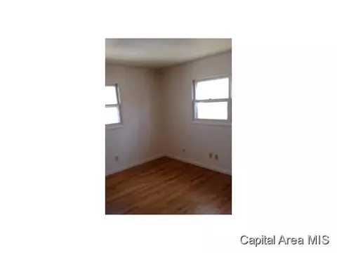 209 Whitefield, Springfield, IL 62704 photo 9