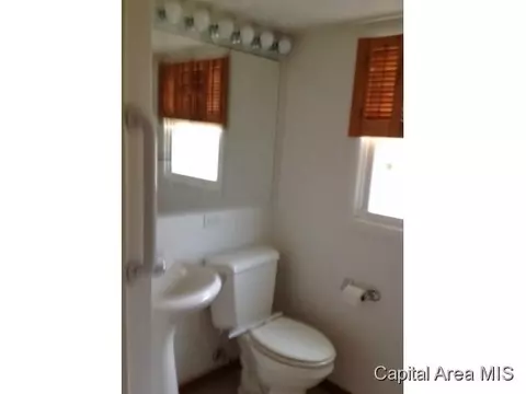 209 Whitefield, Springfield, IL 62704 photo 7