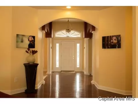 6209 Treyburn Ct, Springfield, IL 62711 photo 4