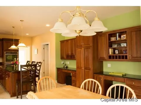 6209 Treyburn Ct, Springfield, IL 62711 photo 7