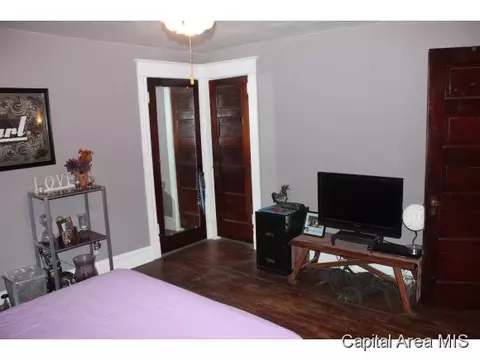 1017 N 1st, Springfield, IL 62702 photo 12