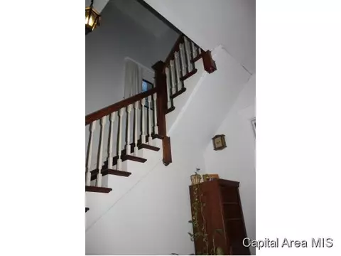 1017 N 1st, Springfield, IL 62702 photo 5