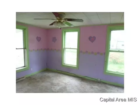 649 E Lincoln, White Hall, IL 62092 photo 6