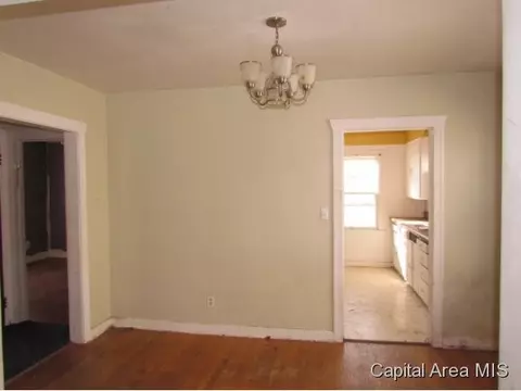 2315 S 7th Street St, Springfield, IL 62703 photo 5