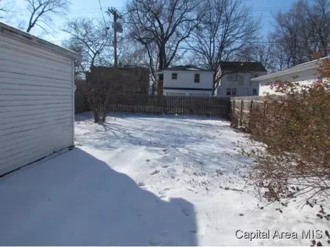 2315 S 7th Street St, Springfield, IL 62703 photo 3