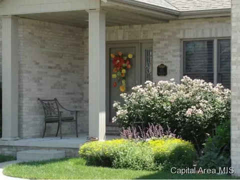 244 Whitman Dr, Springfield, IL 62711 photo 2