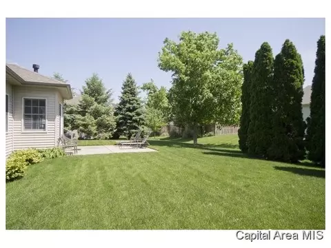 244 Whitman Dr, Springfield, IL 62711 photo 15