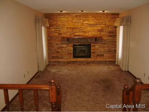 2525 Charlack, Springfield, IL 62704 photo 2