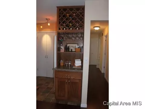 204 Cranmer, Springfield, IL 62704 photo 4
