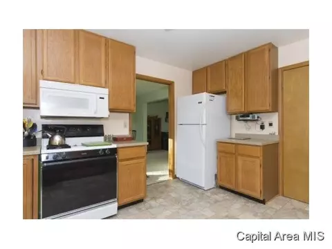 2208 Heather Ml, Springfield, IL 62704 photo 6