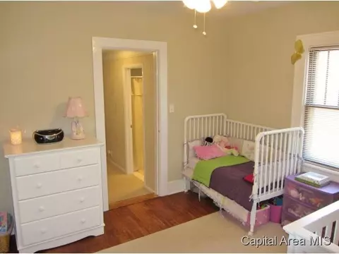 1626 W Washington, Springfield, IL 62702 photo 9
