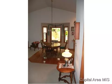 7205 Piper Glen Dr, Springfield, IL 62711 photo 6