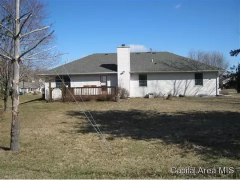4300 Fort Donelson Dr, Springfield, IL 62711 photo 2