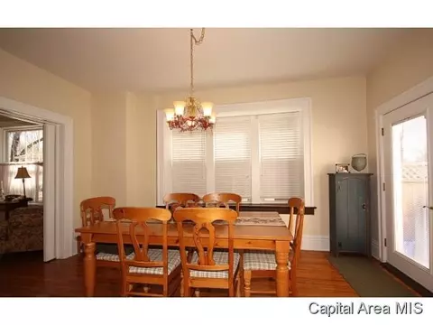 1825 S Pasfield Street St, Springfield, IL 62704 photo 7