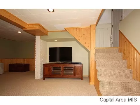 1825 S Pasfield Street St, Springfield, IL 62704 photo 17