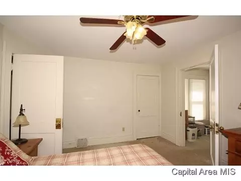 1825 S Pasfield Street St, Springfield, IL 62704 photo 14