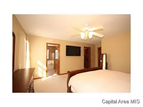 1805 Armitage Dr, Springfield, IL 62711 photo 16