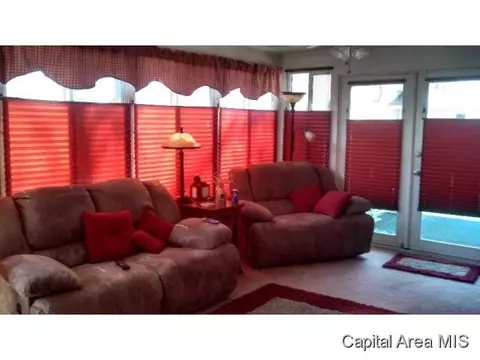 1109 1113 Wesley, Springfield, IL 62702 photo 4
