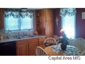 1109 1113 Wesley, Springfield, IL 62702 photo 2