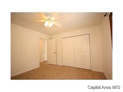 1185 Willowbrook, Springfield, IL 62711 photo 17