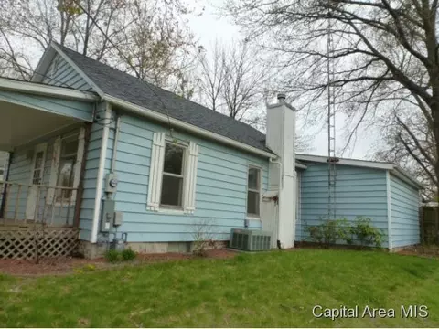 206 Ebony, Thayer, IL 62689 photo 2