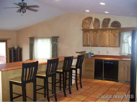 8204 Hunt Rd, Springfield, IL 62712 photo 8