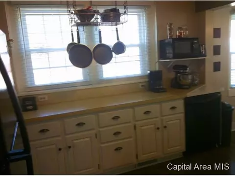 3136 S 3rd, Springfield, IL 62703 photo 5