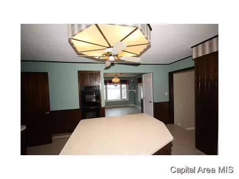29 Hawthorne Ln, Springfield, IL 62712 photo 9