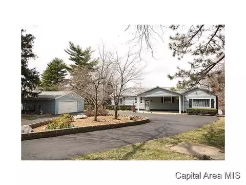 29 Hawthorne Ln, Springfield, IL 62712 photo 2