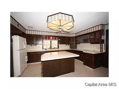 29 Hawthorne Ln, Springfield, IL 62712 photo 12