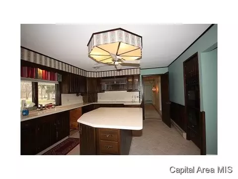 29 Hawthorne Ln, Springfield, IL 62712 photo 10