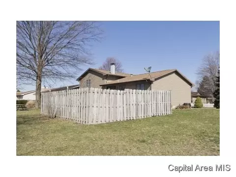 400 Barons Rd, Springfield, IL 62704 photo 16