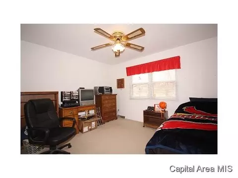 2523 Miami Trl, Springfield, IL 62702 photo 14
