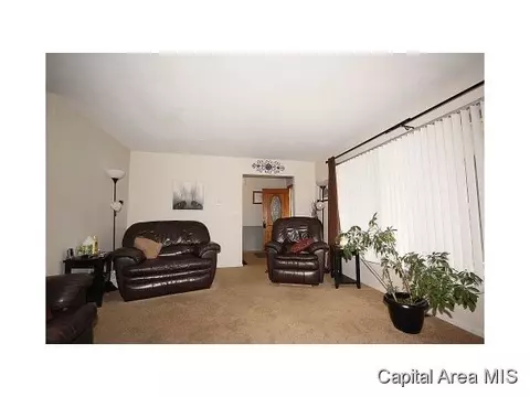 2523 Miami Trl, Springfield, IL 62702 photo 6
