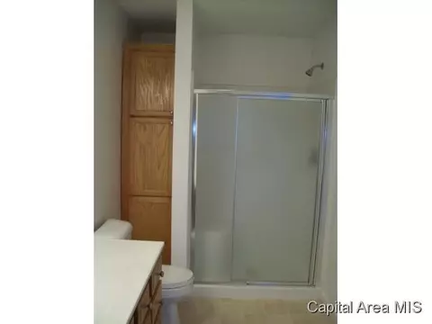 2910 Ocala Ln, Springfield, IL 62702 photo 9
