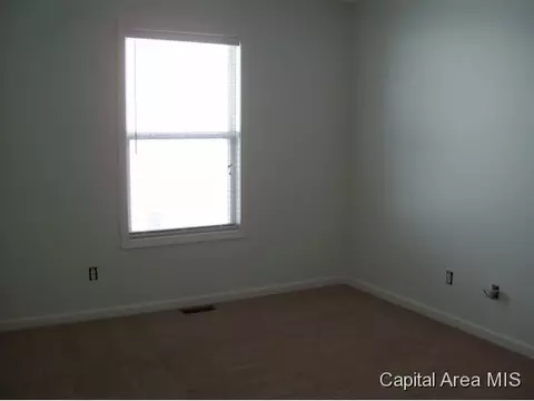 2910 Ocala Ln, Springfield, IL 62702 photo 8
