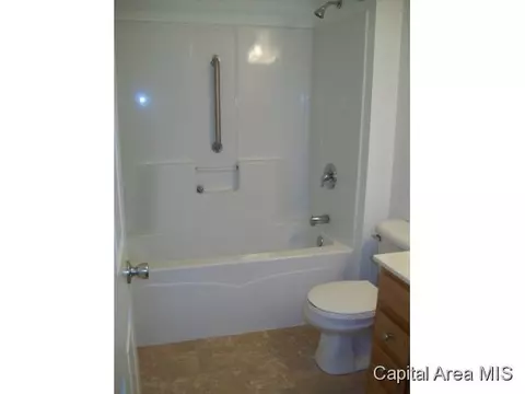 2910 Ocala Ln, Springfield, IL 62702 photo 11