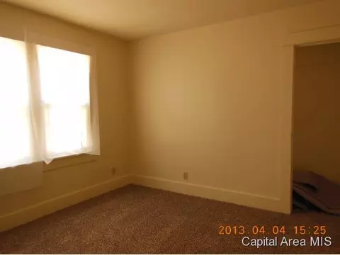 2445 S 6th Street St, Springfield, IL 62703 photo 4