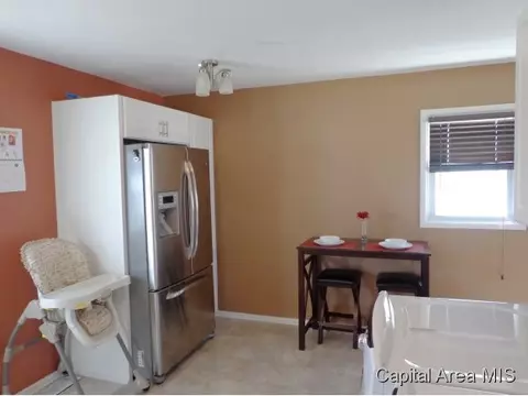 1128 Johnson Ln, Springfield, IL 62702 photo 8