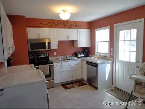 1128 Johnson Ln, Springfield, IL 62702 photo 6