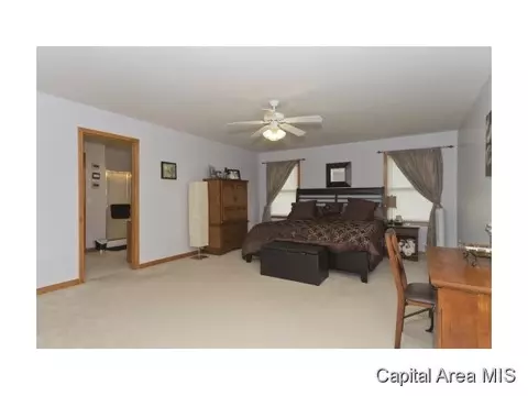 1503 Sequoia, Chatham, IL 62629 photo 13