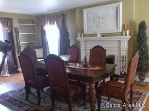 1957 Outer Park Dr, Springfield, IL 62704 photo 6