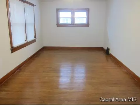 2320 S 5th, Springfield, IL 62703 photo 4