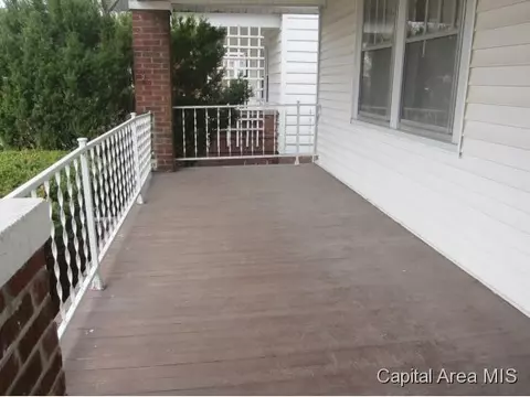 2320 S 5th, Springfield, IL 62703 photo 2