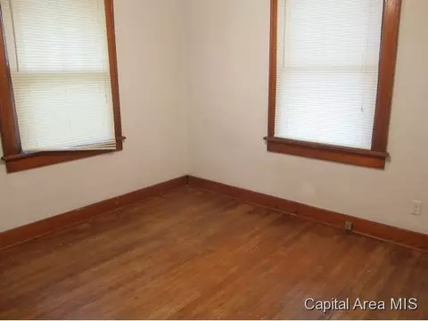 2320 S 5th, Springfield, IL 62703 photo 9