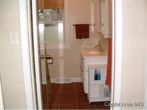 45 Glen Aire Dr, Springfield, IL 62703 photo 15