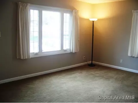 3318 Sheridan, Springfield, IL 62703 photo 4