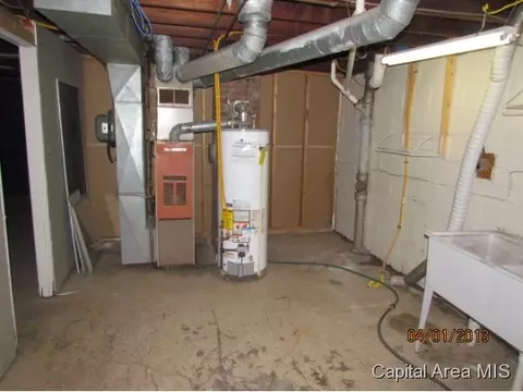 2646 S 7th Street St, Springfield, IL 62703 photo 9