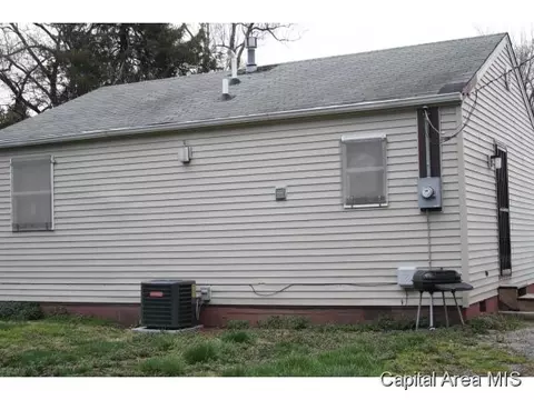 2133 S 19th, Springfield, IL 62703 photo 2